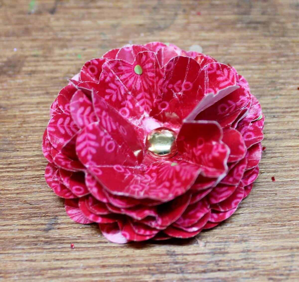 How to Make Simple, Vintage Paper Punch Flowers • Adirondack Girl Heart