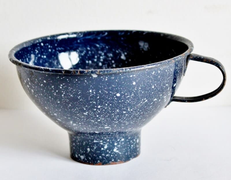 vintage canning jar funnel 3.5 h x 5.25 diam (800x623) Vintage navy blue spattered canning jar funnel