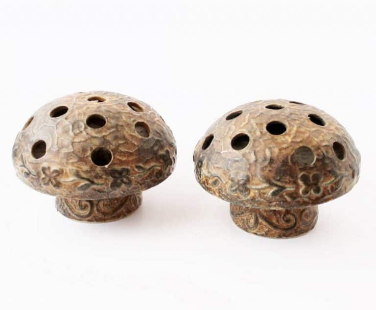 A Vintage Flower Frog Guide [Styles & Values] • Adirondack Girl @ Heart