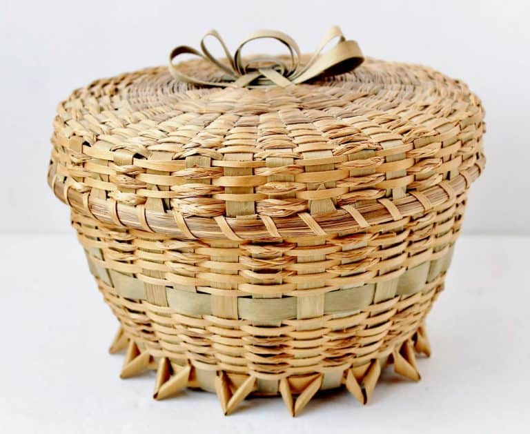 Antique & Vintage Basket Price Guide • Adirondack Girl Heart