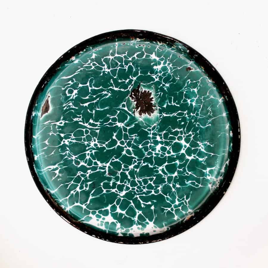 Antique & Vintage Enamelware Price Guide • Adirondack Girl Heart