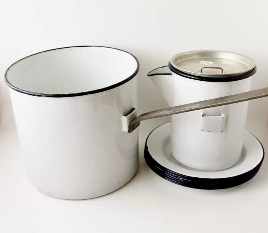 Antique & Vintage Enamelware Price Guide • Adirondack Girl Heart