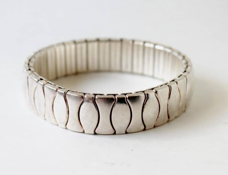 vintage chrome accordian stretch bracelet