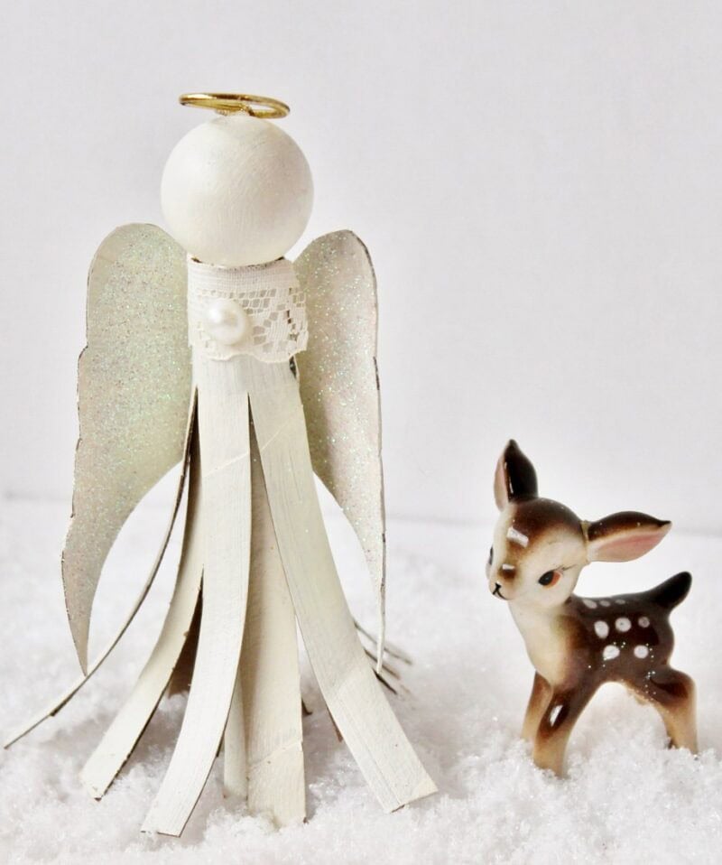 Toilet paper tube angel (3) Toilet paper tube angel with ceramic deer