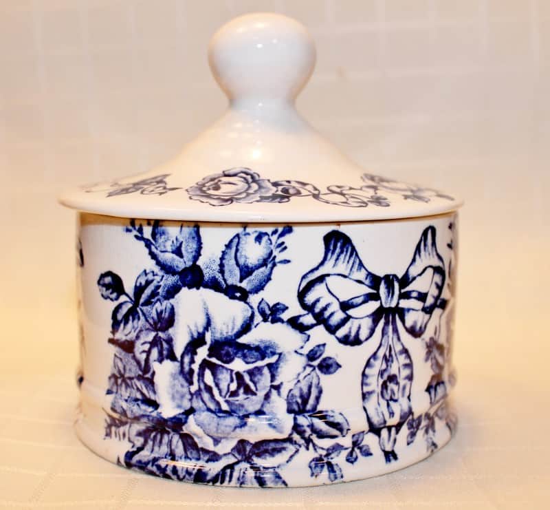Transferware J. Kent pottery, Fenton, England "Garland"