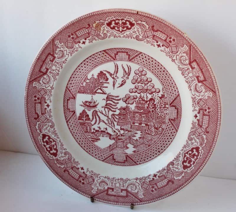 Red Willow dinner plate