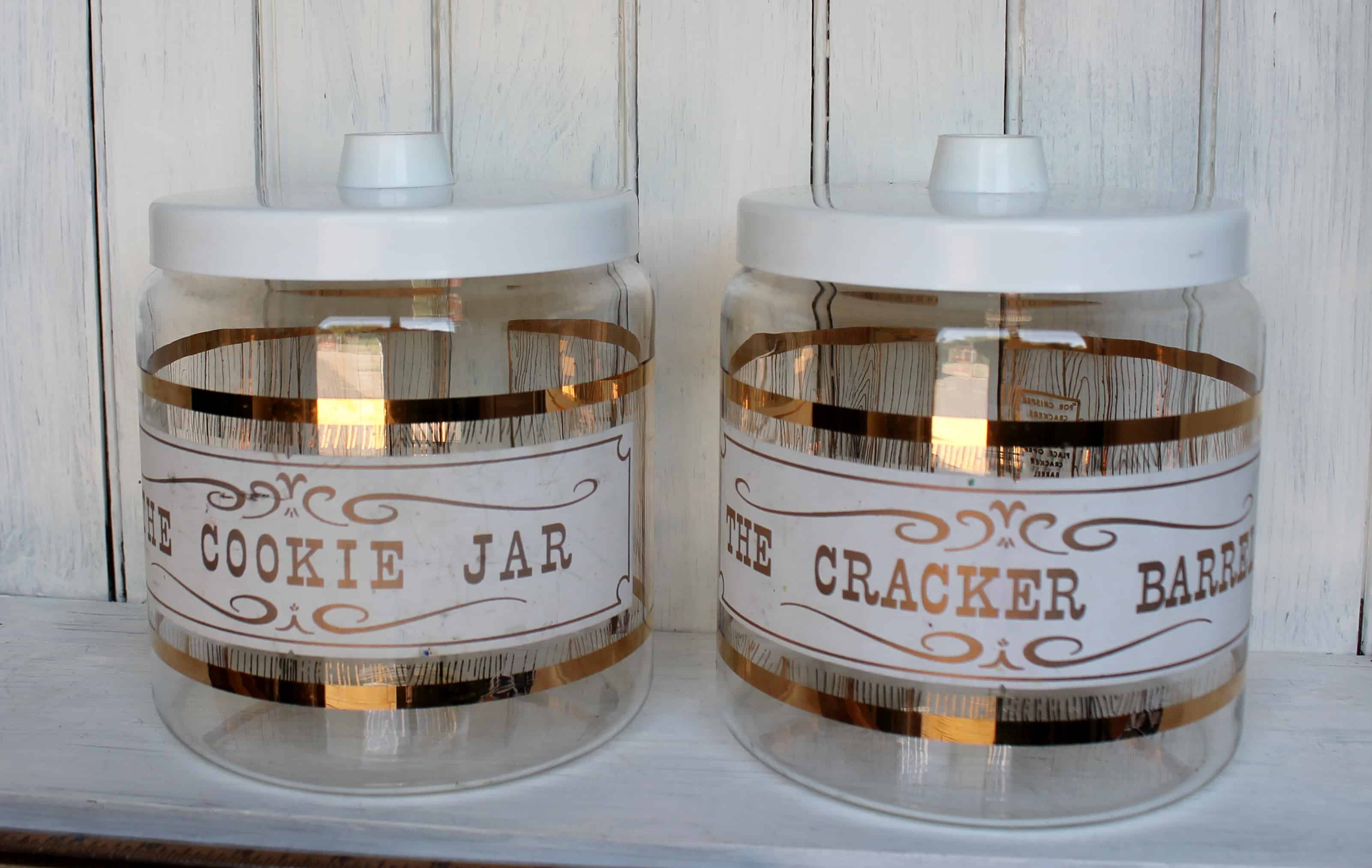 Pyrex Glass containers (1)