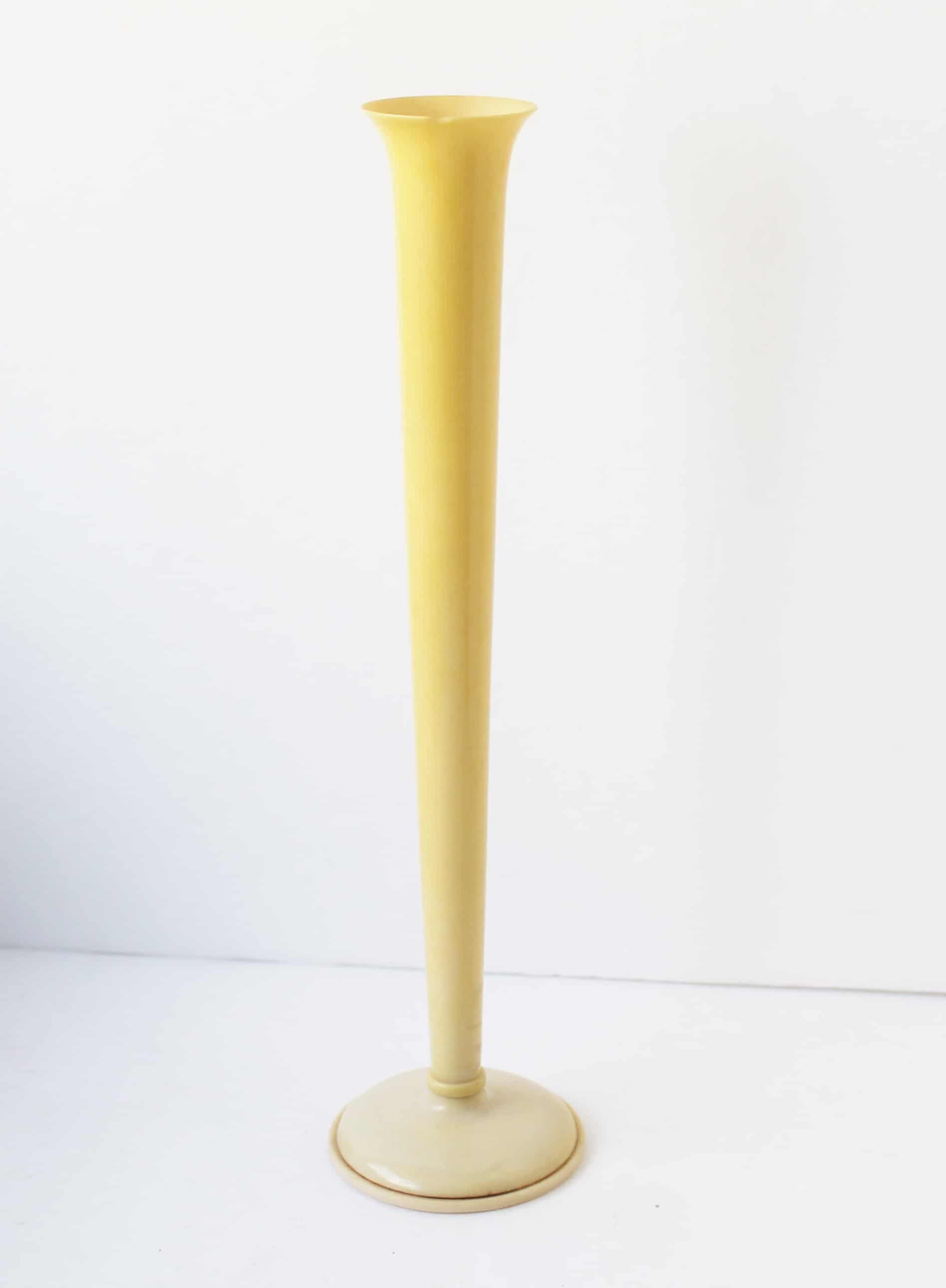 french-ivory-trumpet-vase