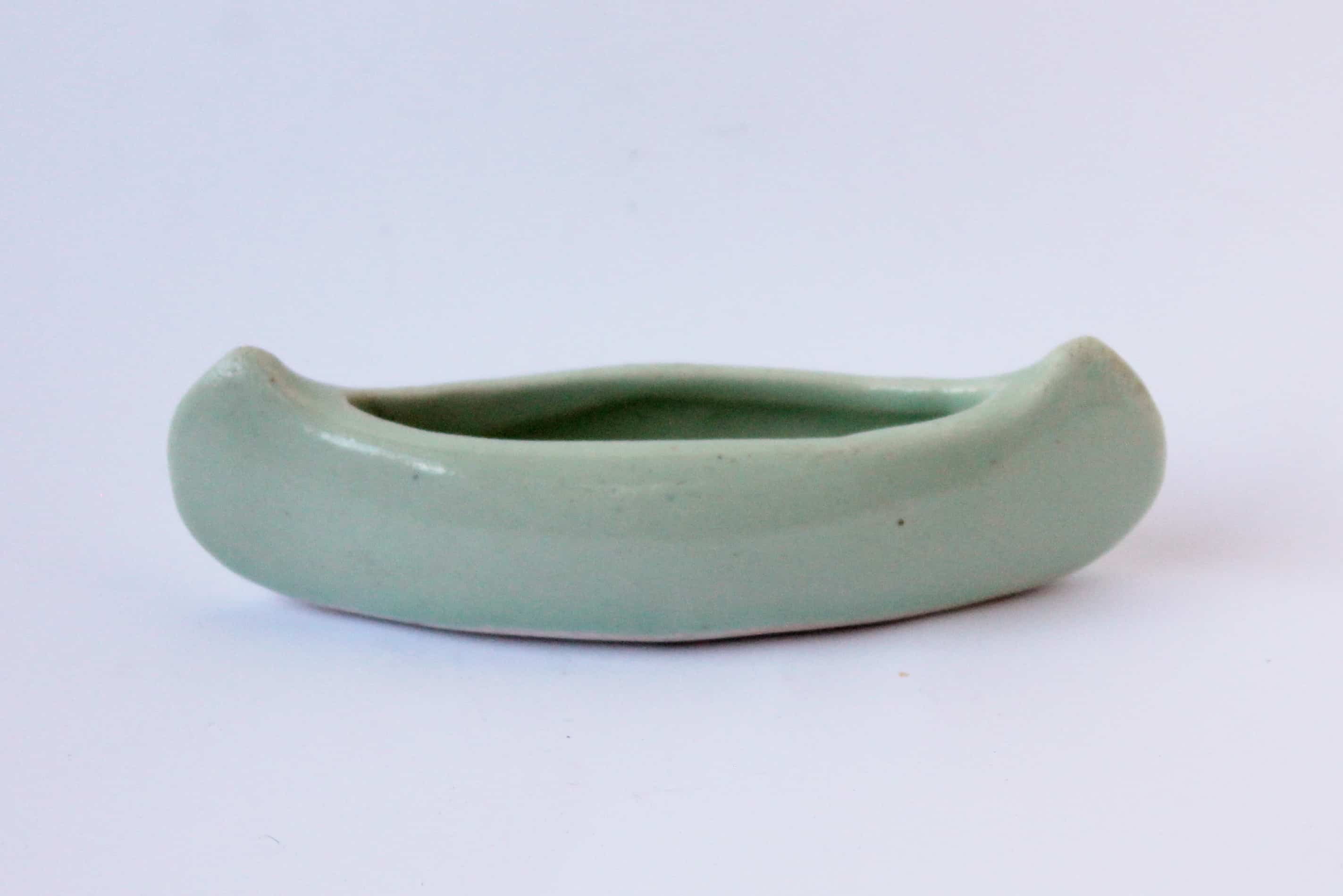 vintage-pottery-canoe