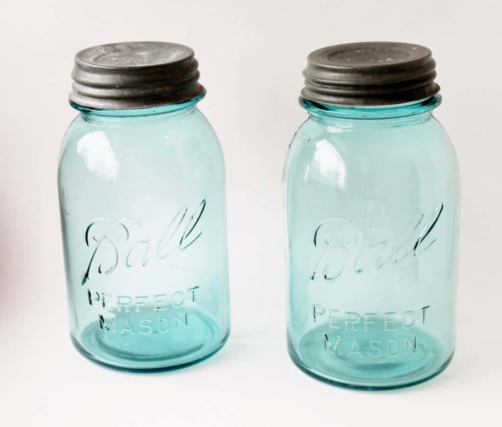 vintage-aqua-quart-sized-canning-jars-1-1024x871