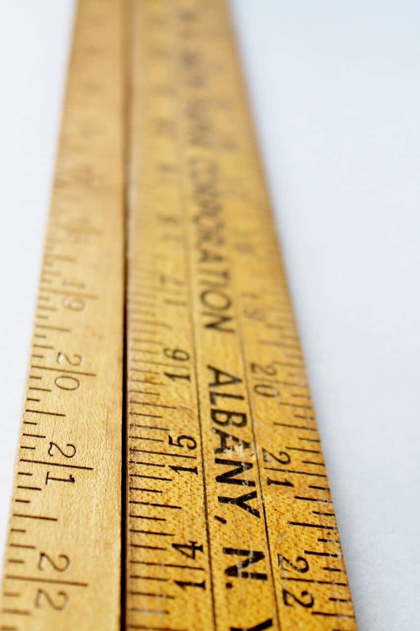 vintage-yard-sticks-853x1280