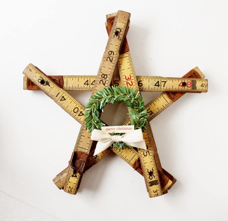 mini wreath on a folding ruler star