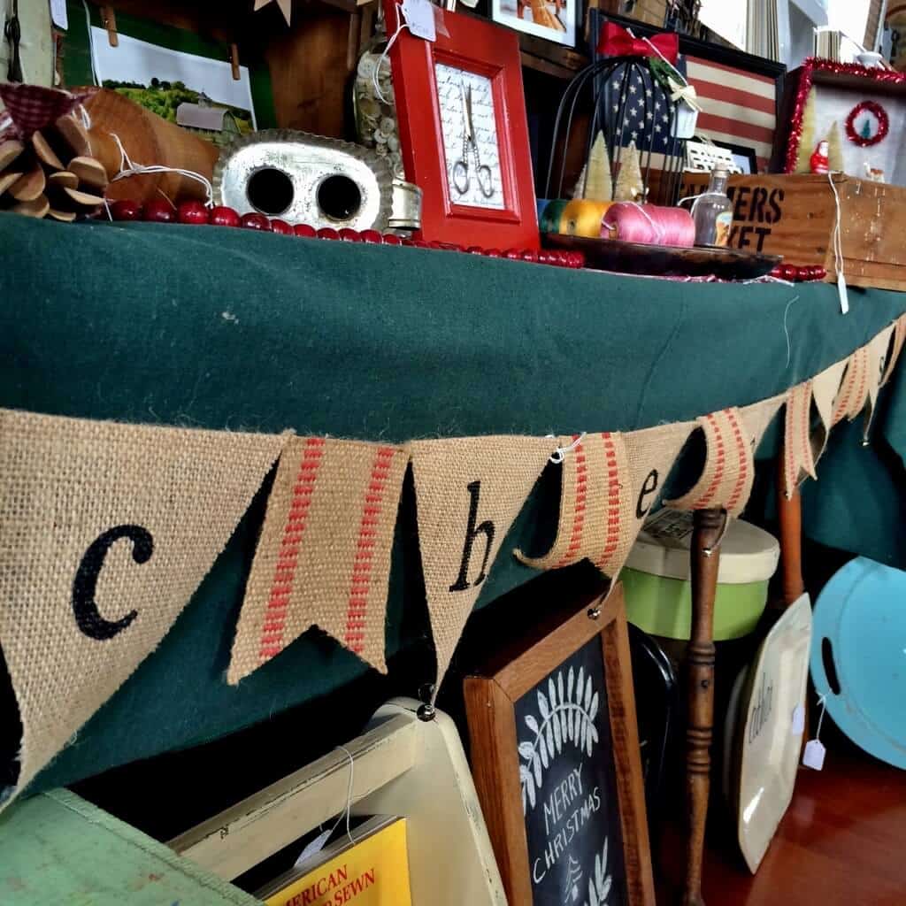Farmhouse Jute Webbing Cheers Bunting