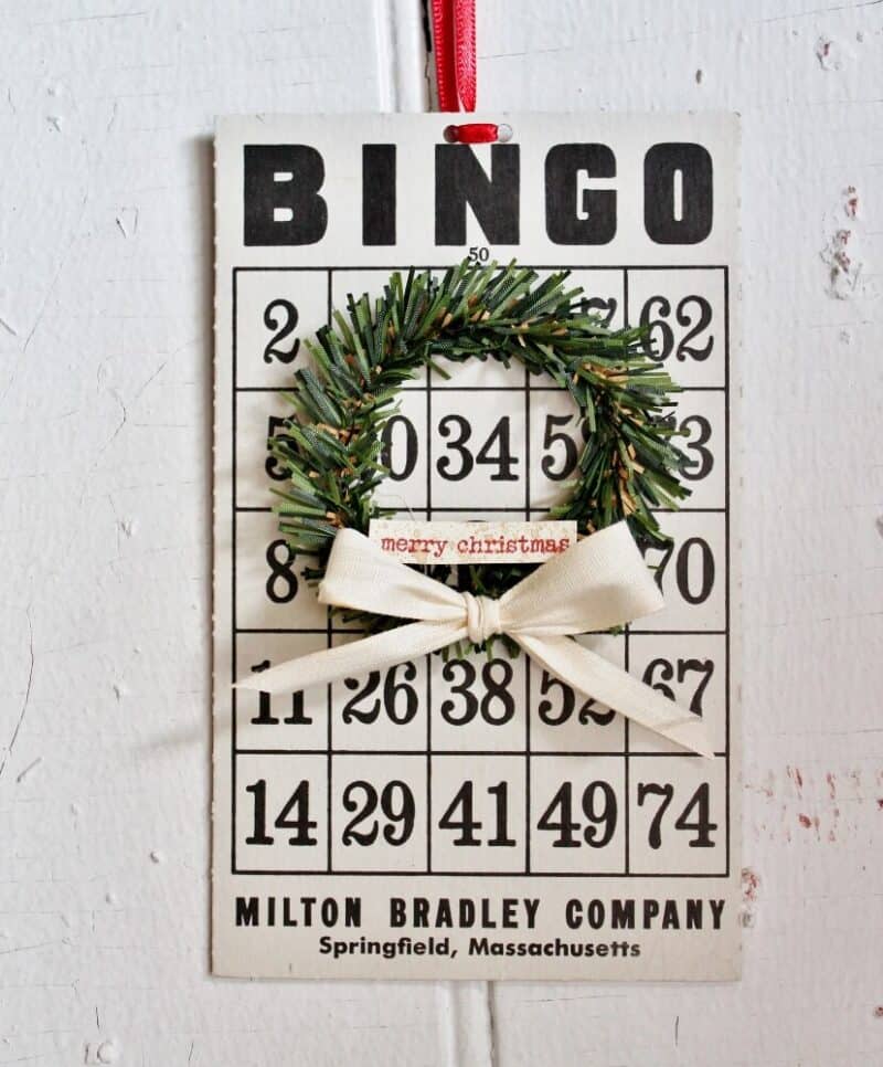 Mini wreath on an antique bingo card
