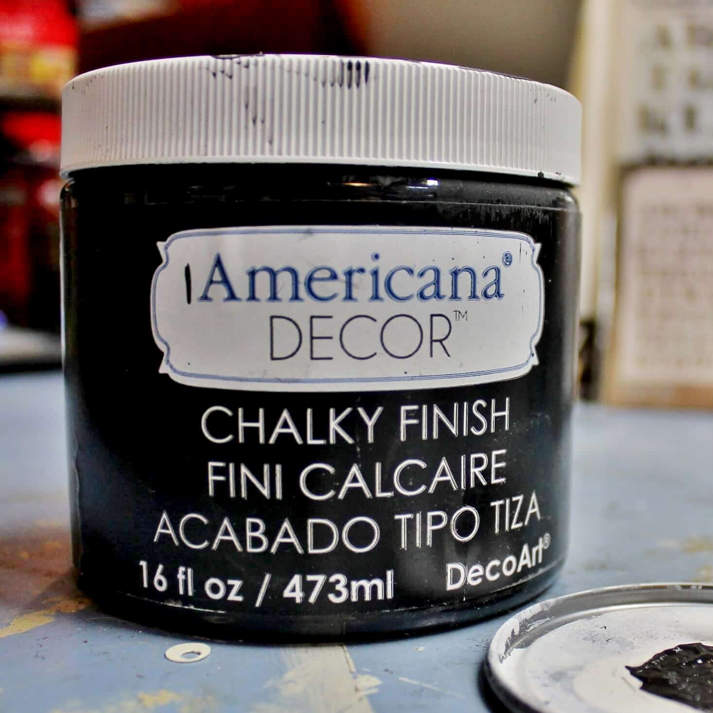 DecoArt Americana Chalk paint in Charcoal