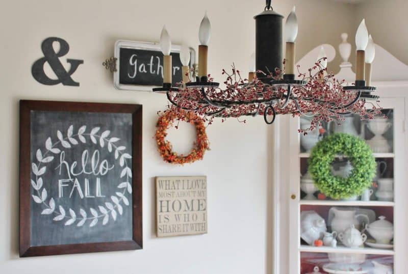 kitchen gallery wall