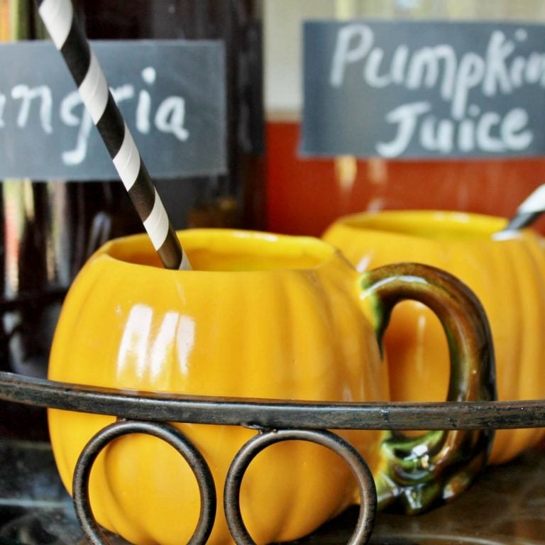 giving vintage jugs a modern look with chalkboard paint adirondackgirlatheart.com