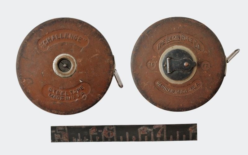 Leather covered pull out rule