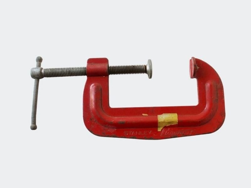 red clamp (tool)
