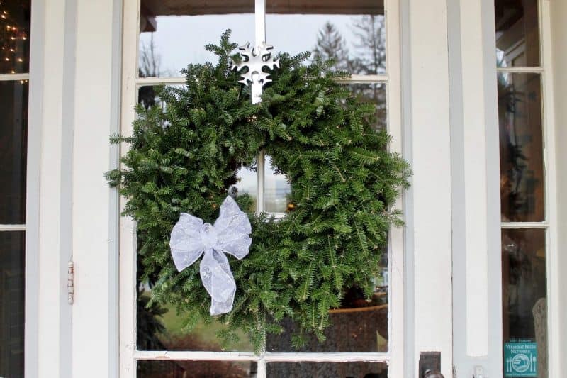 wreath at the arlington inn