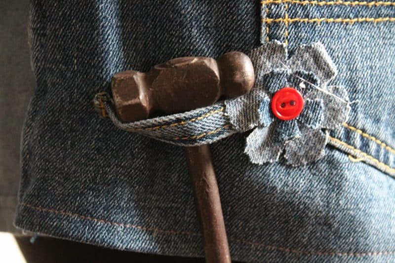belt loop holding hammer