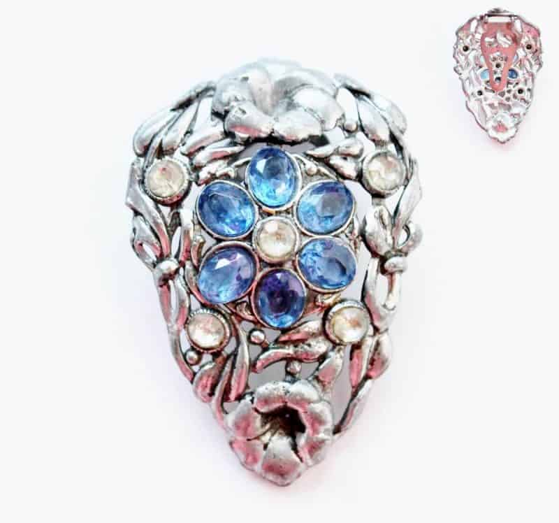 Victorian Clip with blue stone