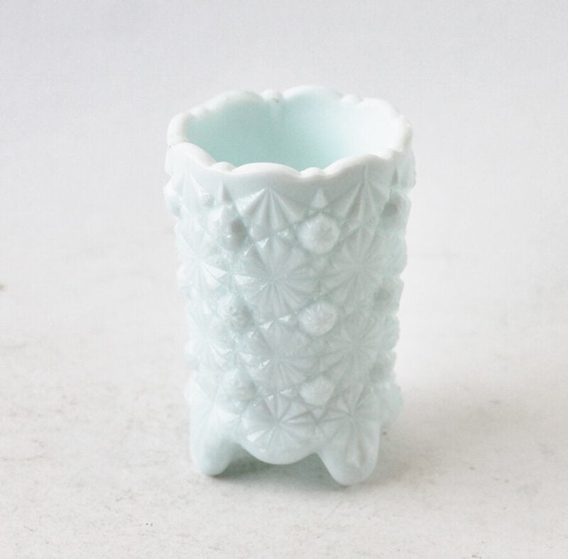 Vintage milk glass toothpick: Fenton Daisy & Button pattern