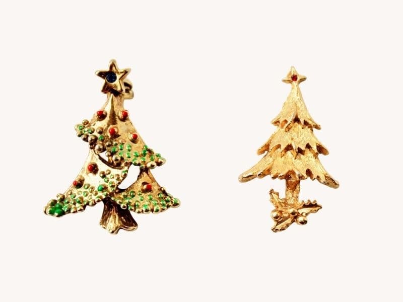 set of two vintage christmas tree pins one greenish the other matte gold