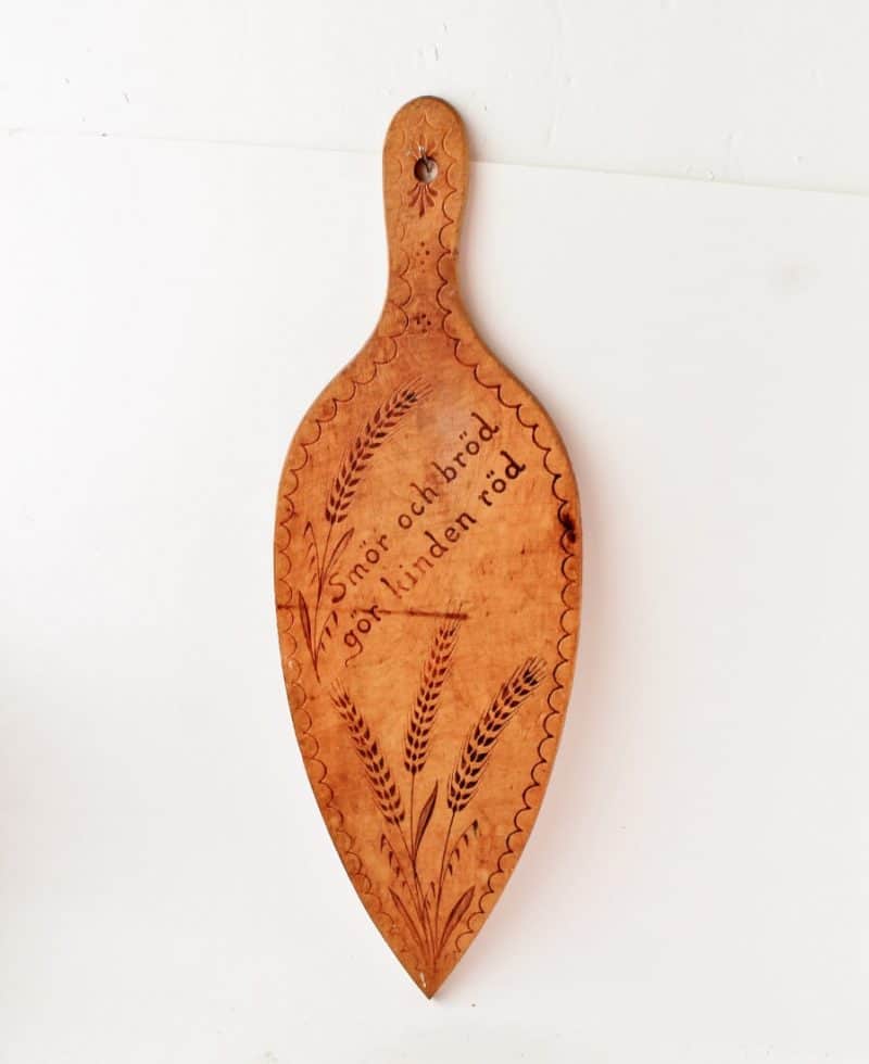 what's selling in vintage and antiques: german cutting board