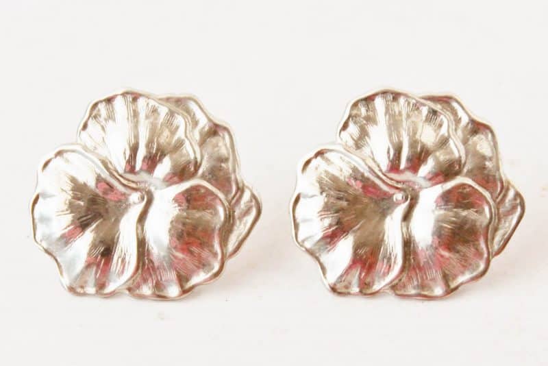 sterling silver pansy pierced earrings