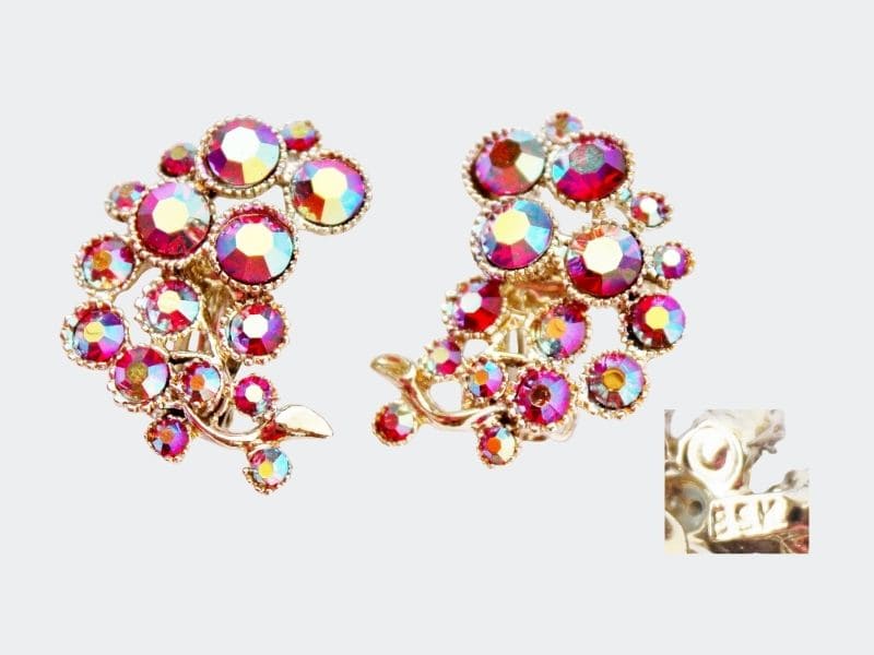Moon-shaped pink rhinestone clip on earrings