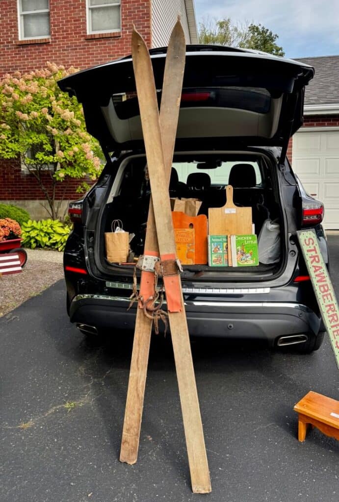 vintage wooden skis